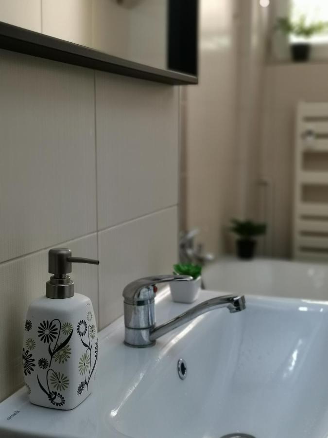 Apartamento Sunset Bucarest Exterior foto